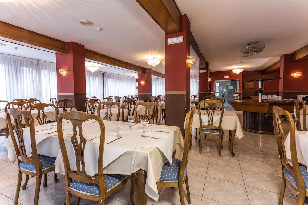 Hotel Ενκάμπ Εξωτερικό φωτογραφία
