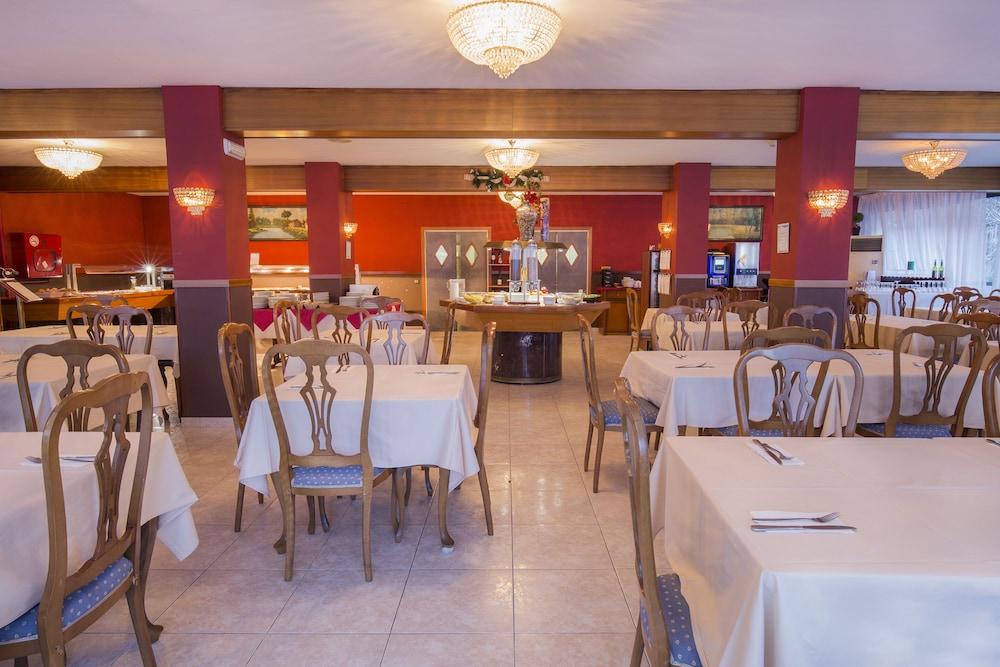 Hotel Ενκάμπ Εξωτερικό φωτογραφία