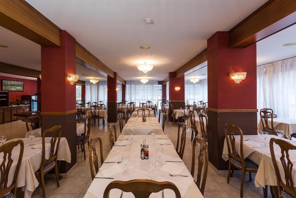 Hotel Ενκάμπ Εξωτερικό φωτογραφία