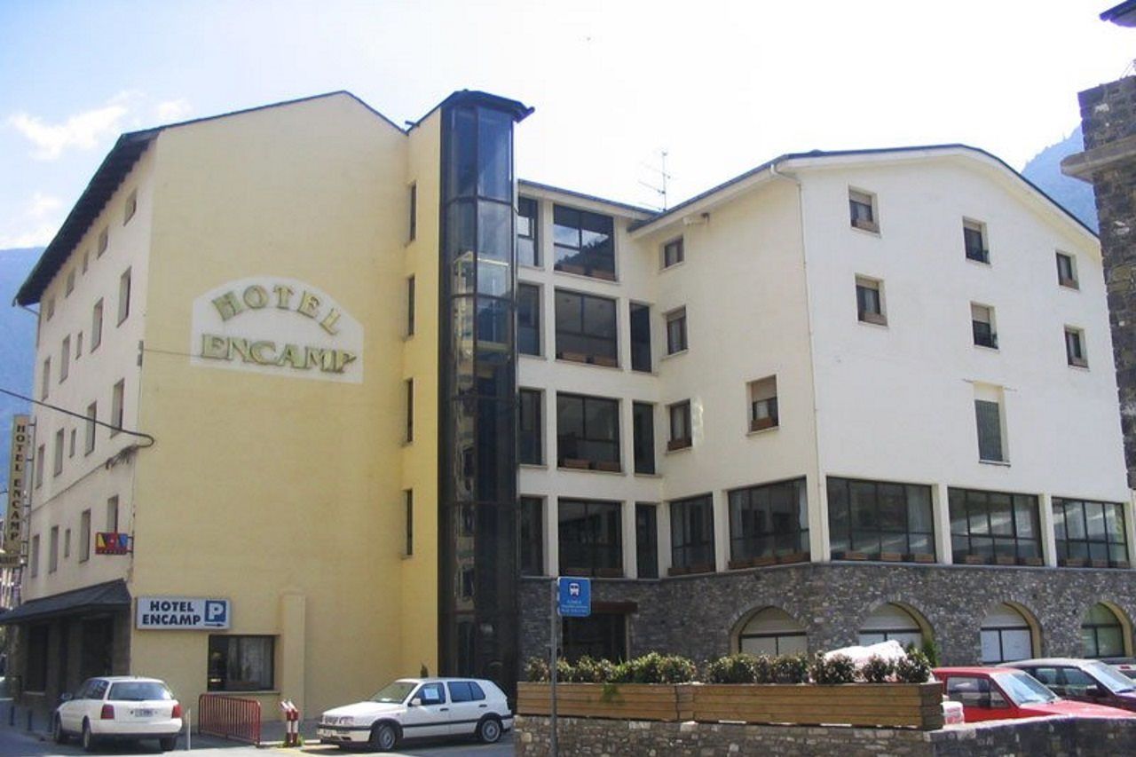 Hotel Ενκάμπ Εξωτερικό φωτογραφία