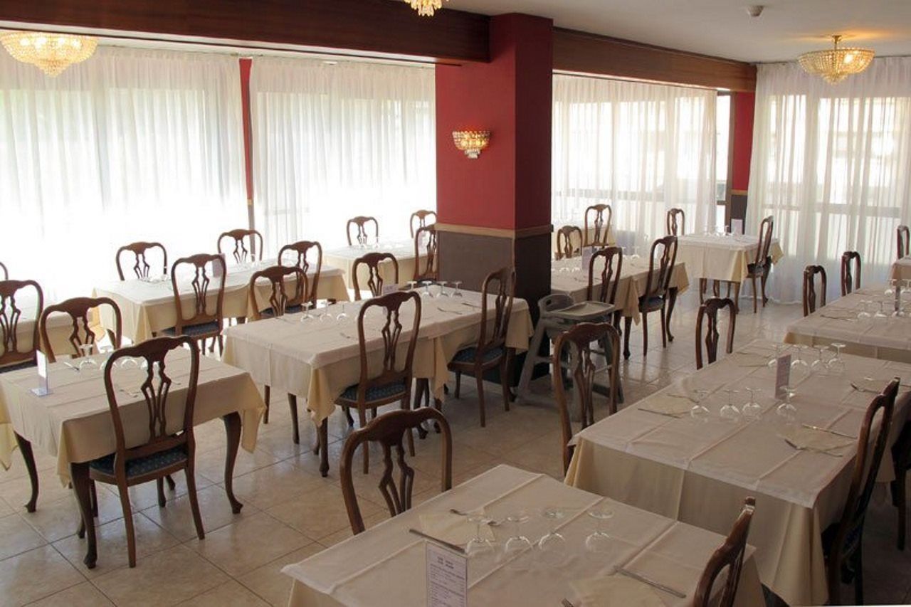 Hotel Ενκάμπ Εξωτερικό φωτογραφία